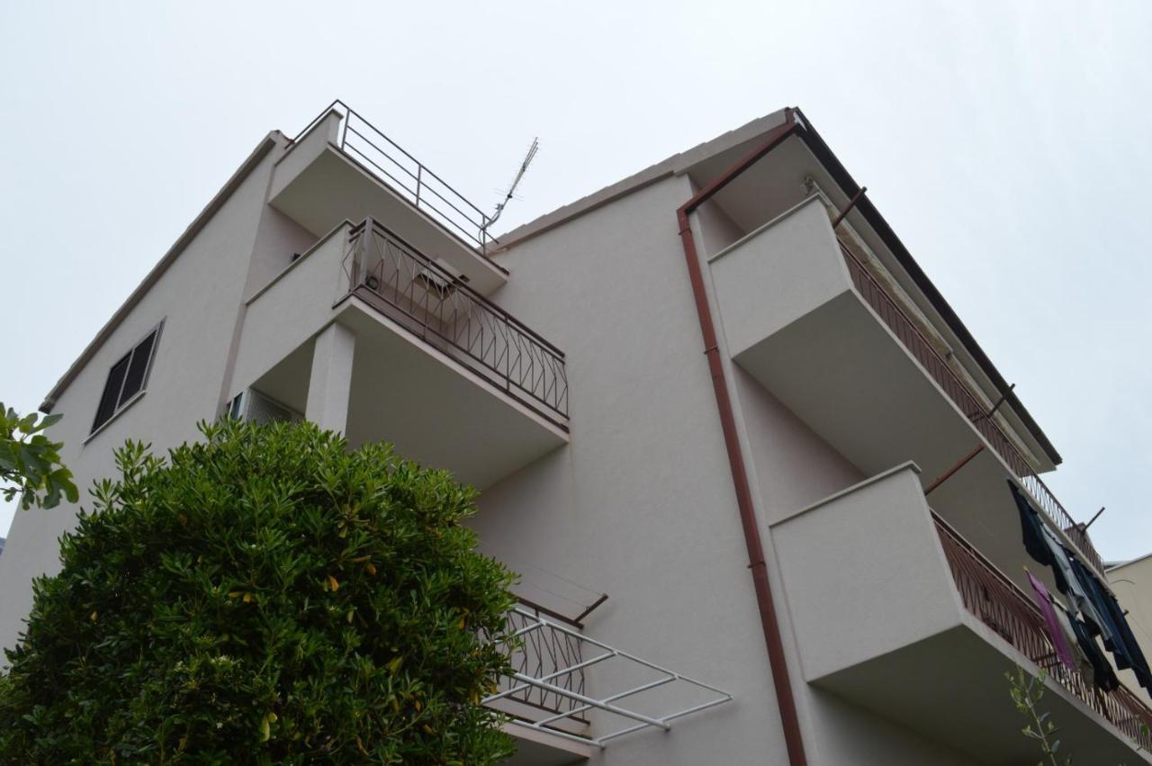 Soba Mira Apartamento Makarska Exterior foto